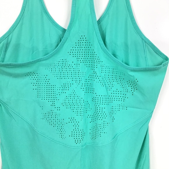 LULULEMON | Perforated Back Tank - Picture 3 of 3